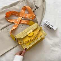 Bolsa Feminina Modelo Flower 